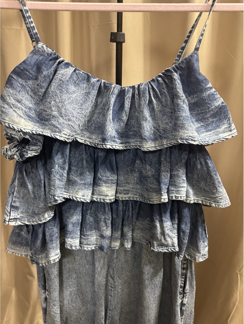 OH Jeans Women’s L Acid Wash Tencel Jumpsuit Tiered Ruffle Wide Leg Boho - Picture 6 of 9